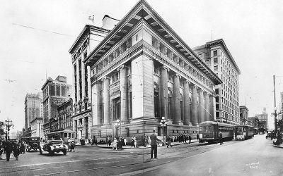 The Canadian Bank of Commerce building at Hastings and Granville streets in Vancouver in 1921.