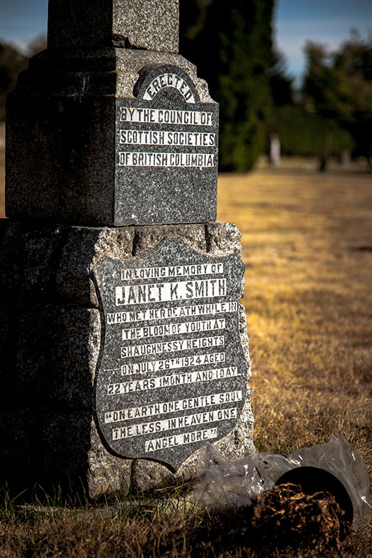 Janet Kennedy Smith's tombstone in Mountain View Cemetery, 2017.