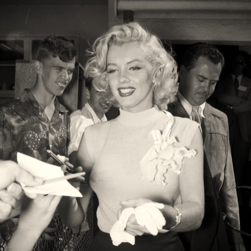 62484 Marilyn Monroe